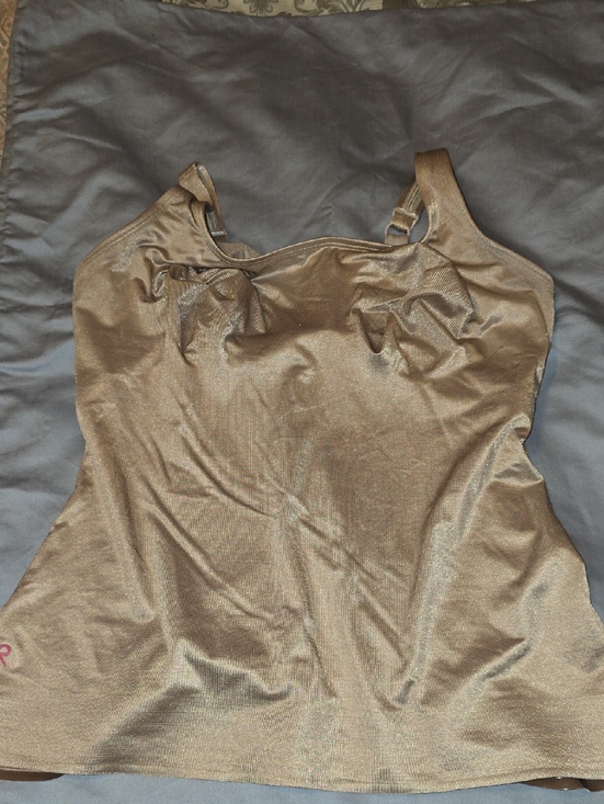 Ruby Ribbon Other - Ruby Ribbon Lumina Shapewear Tank‎ in Pale